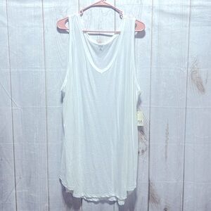 White tank